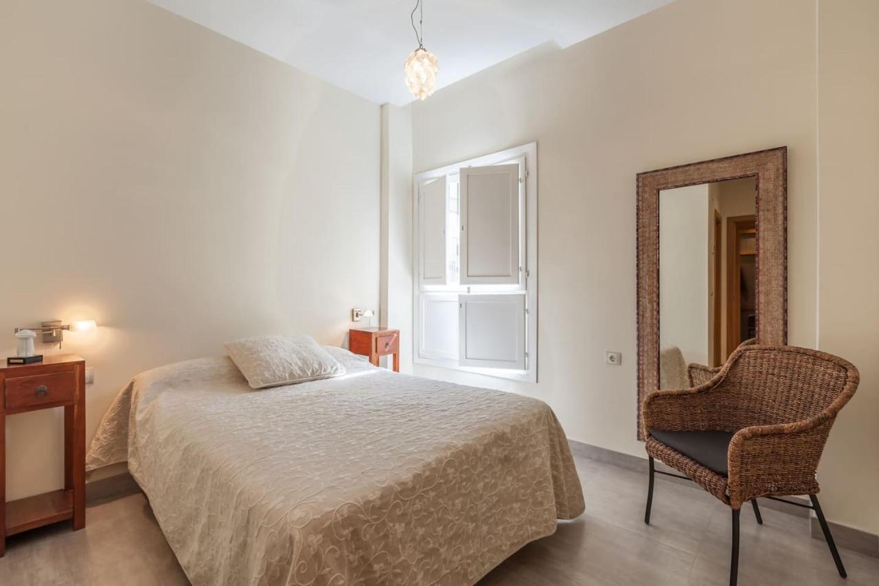 Apartamento Con Encanto En El Barrio De Santa Cruz Sevilha Exterior foto